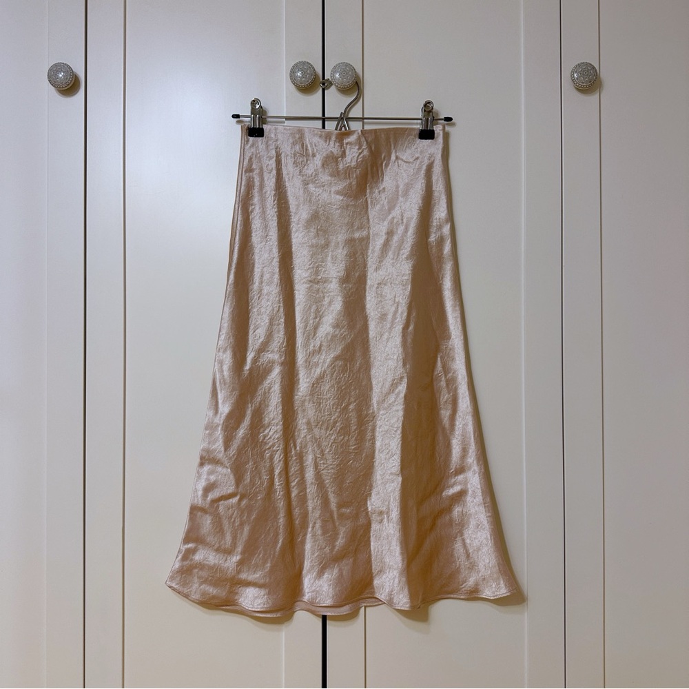 LIKE NEW Aritzia Babaton Slip Satin Midi Skirt - Size 0 - Denude